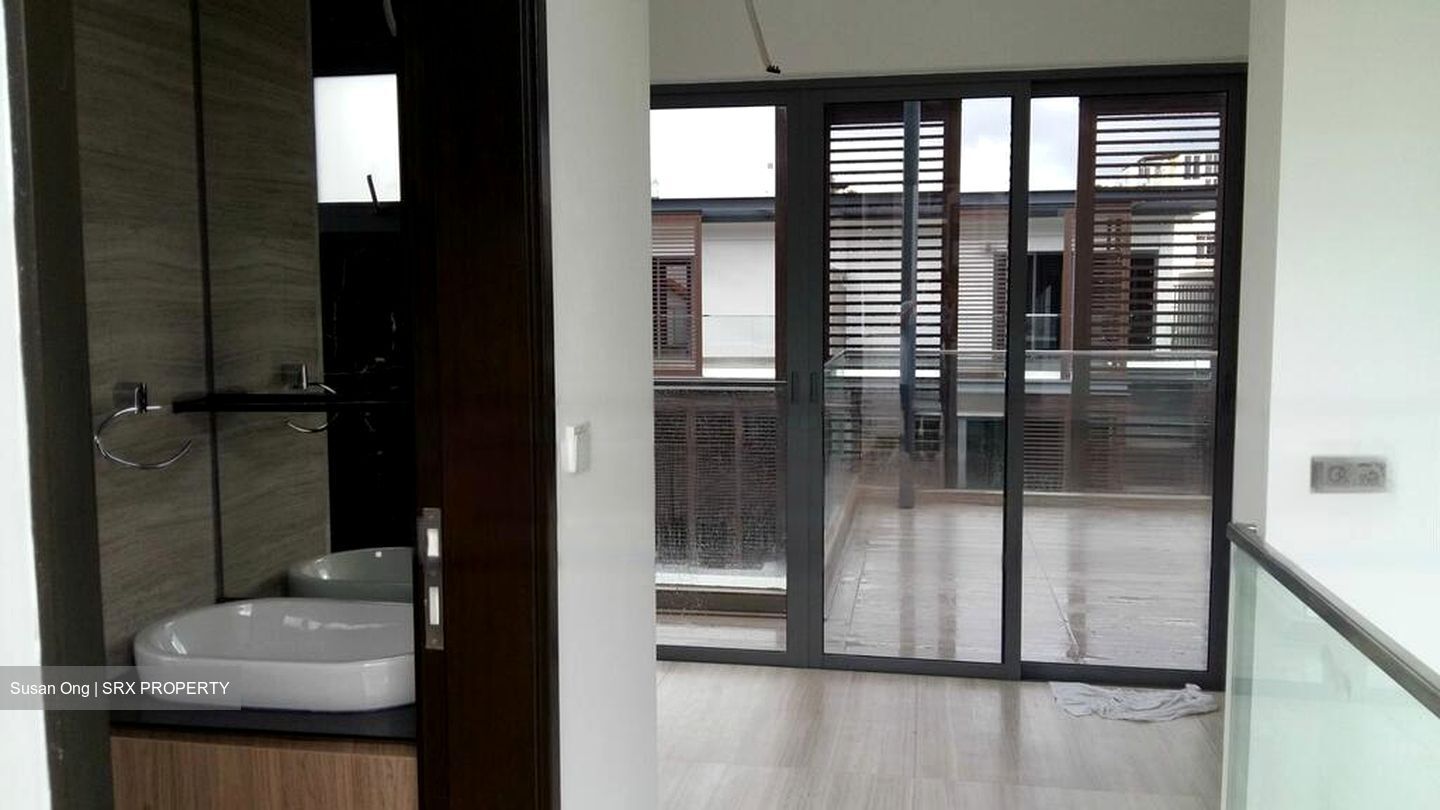 The Seawind (D15), Terrace #460646841